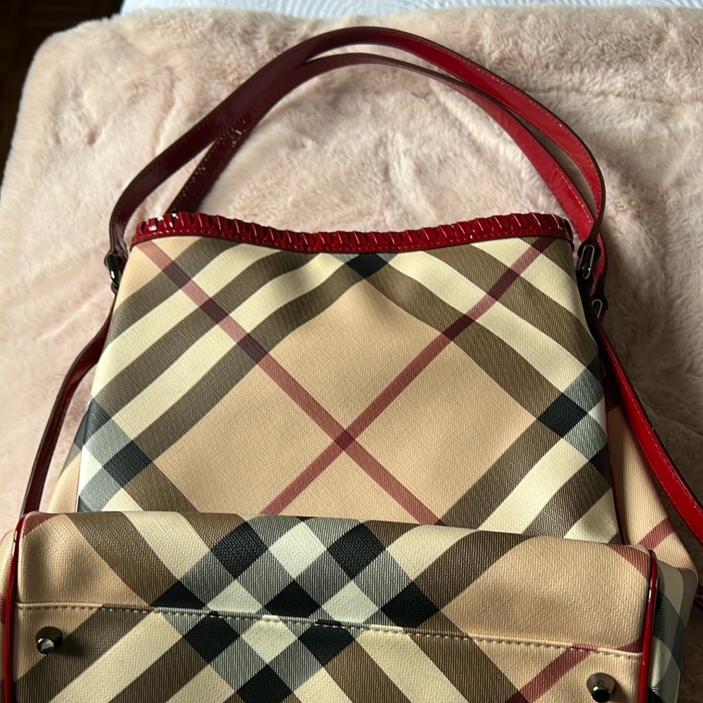 Burberry authentic handbag
